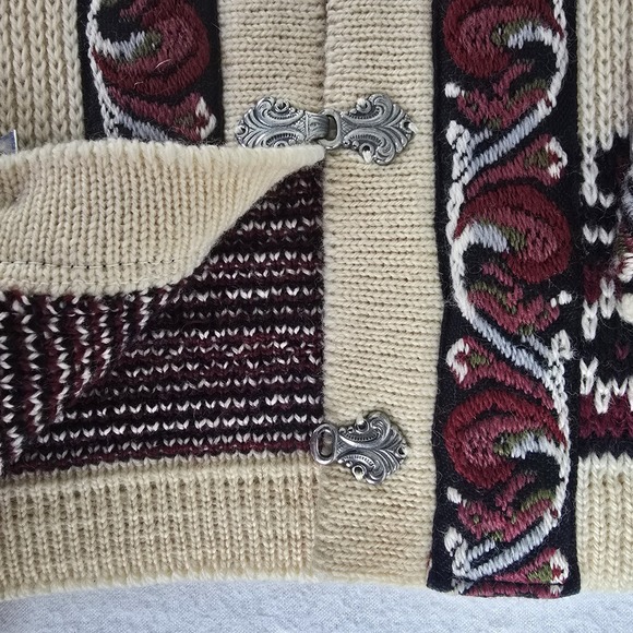 Nordstrikk VTG Womens Norwegian Wool Cardigan Sweater Pewter Clasps Small Beige - Picture 6 of 8